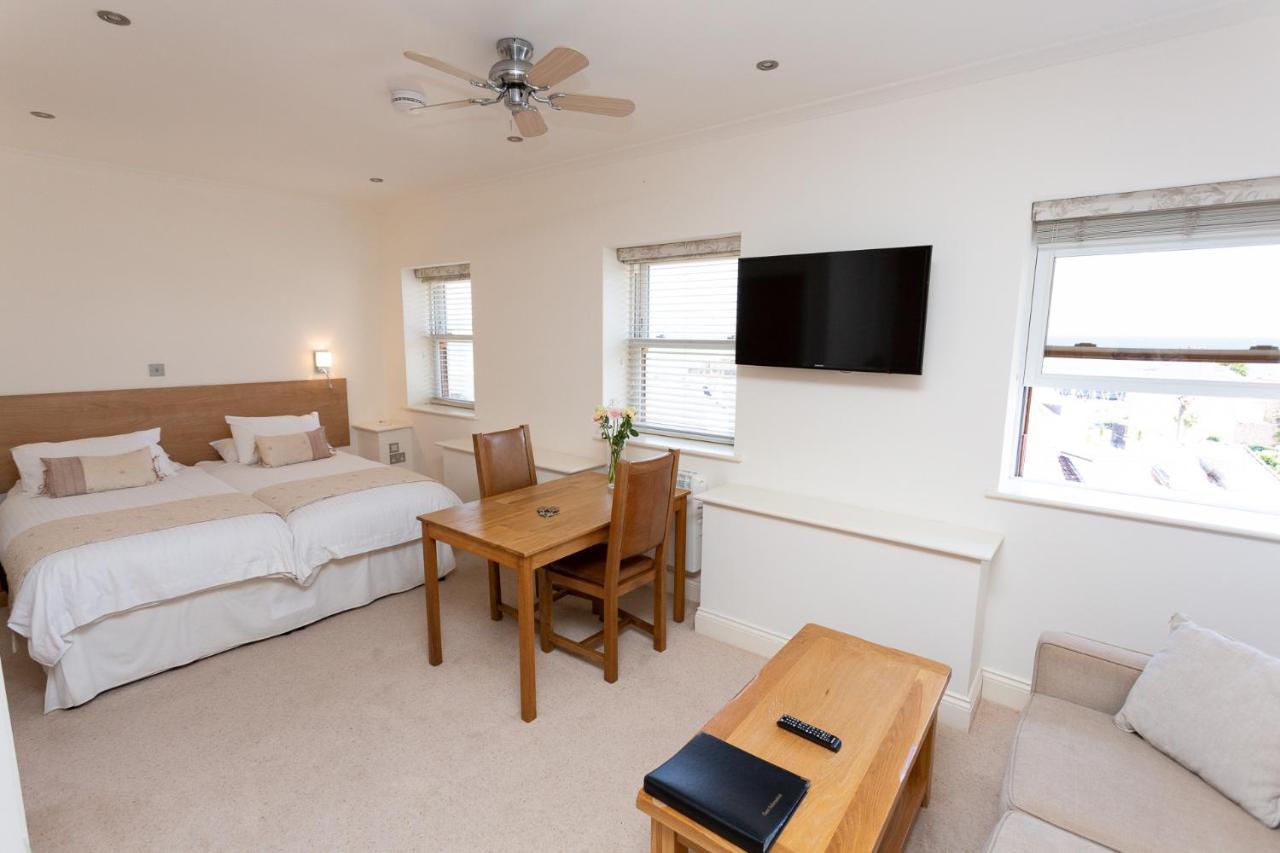 Porthole Suites St Aubin Exterior foto
